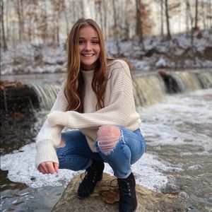 Meet your Posher, Maddie